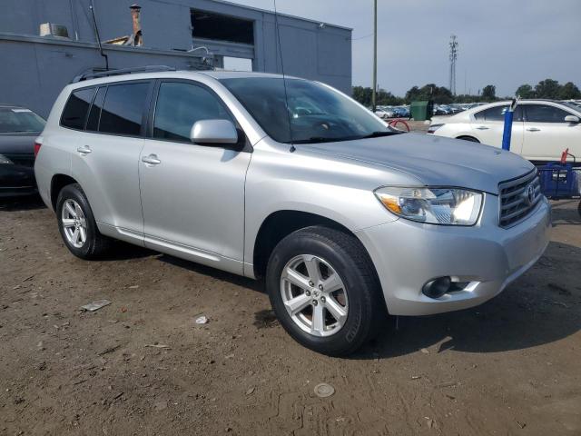 JTEES41A482094216 - 2008 TOYOTA HIGHLANDER SILVER photo 4