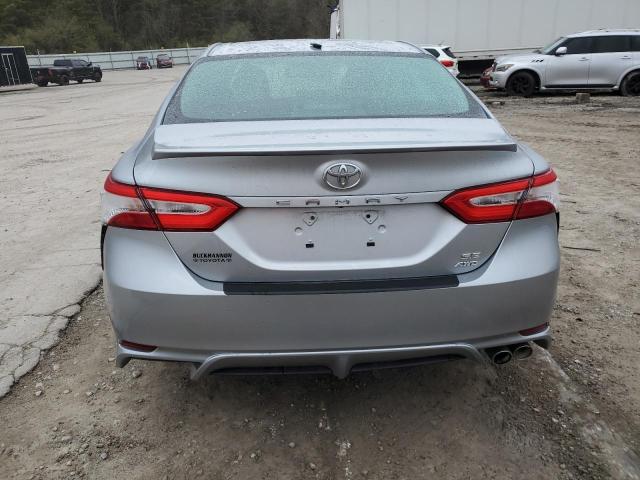 4T1M11BK4LU007917 - 2020 TOYOTA CAMRY SE SILVER photo 6