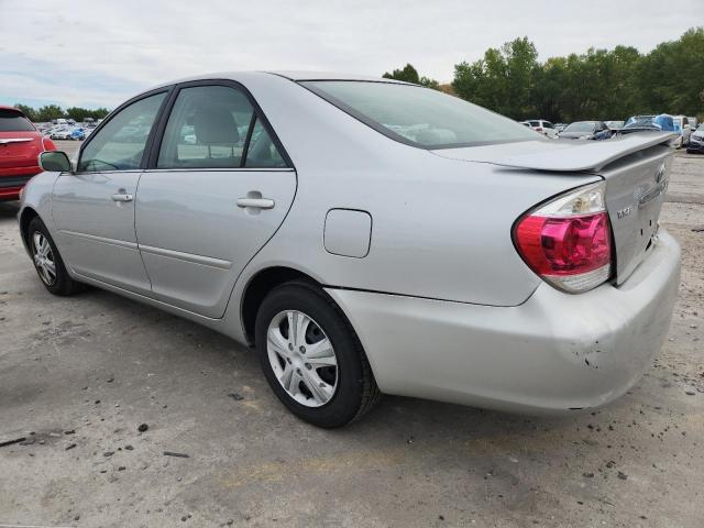 4T1BE32K46U108001 - 2006 TOYOTA CAMRY LE SILVER photo 2