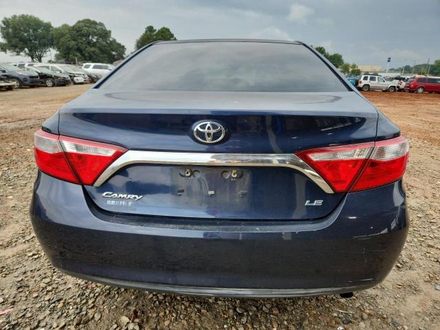 4T1BF1FK0FU876828 - 2015 TOYOTA CAMRY LE BLUE photo 6