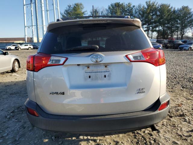 JTMBFREV5FD104162 - 2015 TOYOTA RAV4 LE SILVER photo 6