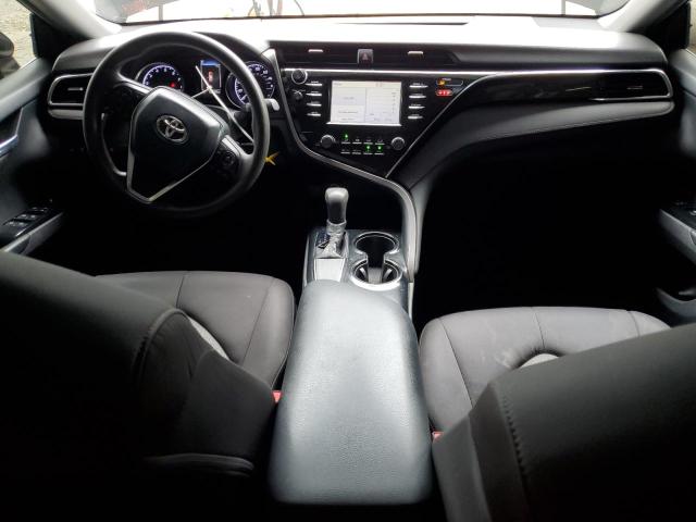 4T1B11HK7JU612123 - 2018 TOYOTA CAMRY L BLUE photo 8