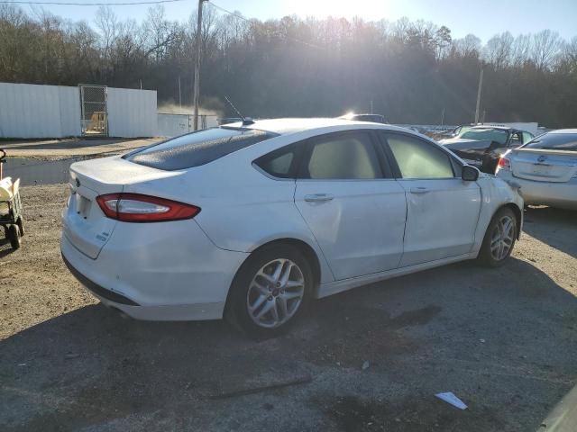 3FA6P0HD6GR286885 - 2016 FORD FUSION SE WHITE photo 3