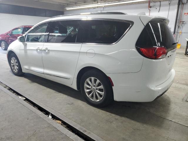 2C4RC1BG2JR112210 - 2018 CHRYSLER PACIFICA TOURING L WHITE photo 2