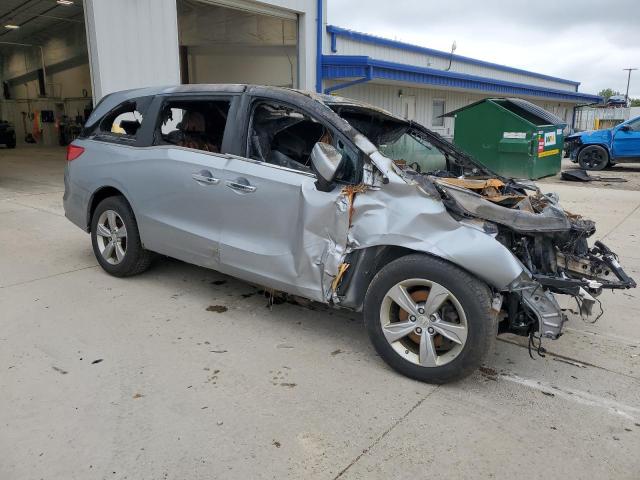 5FNRL6H71JB072962 - 2018 HONDA ODYSSEY EXL ვერცხლისფერი ფოტო 4