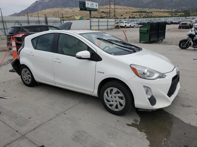 JTDKDTB38G1118405 - 2016 TOYOTA PRIUS C WHITE photo 4