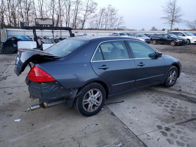 1HGCM56757A217665 - 2007 HONDA ACCORD EX GRAY photo 3