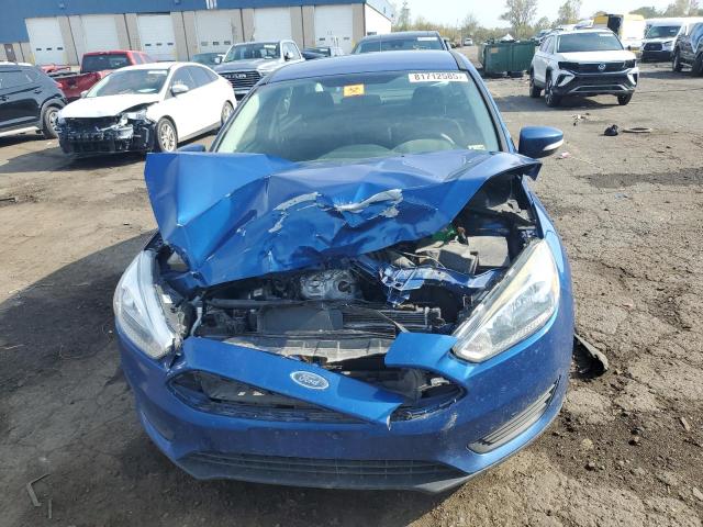 1FADP3FE7JL319760 - 2018 FORD FOCUS SE 蓝色 照片 5