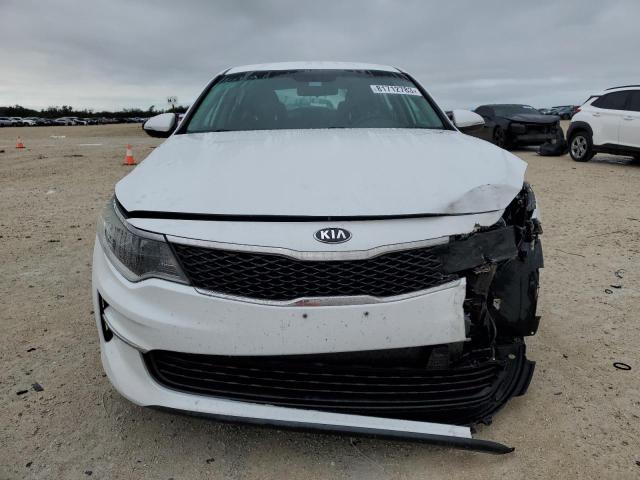 5XXGT4L35HG161439 - 2017 KIA OPTIMA LX WHITE photo 5