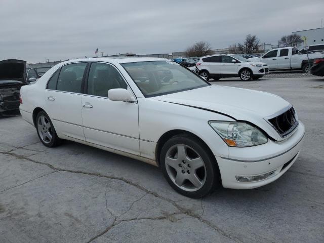 JTHBN36F555018395 - 2005 LEXUS LS 430 WHITE photo 4