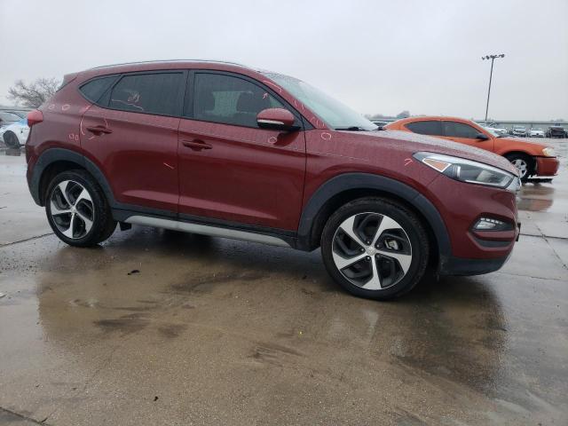 KM8J33AL2JU800021 - 2018 HYUNDAI TUCSON SPORT RED photo 4