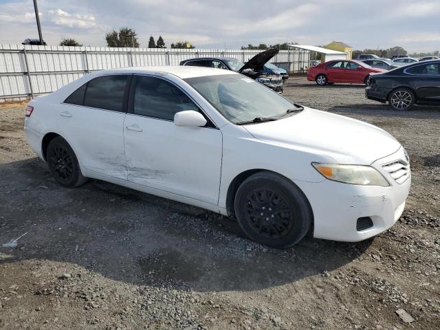 4T1BF3EK9AU576842 - 2010 TOYOTA CAMRY BASE WHITE photo 4