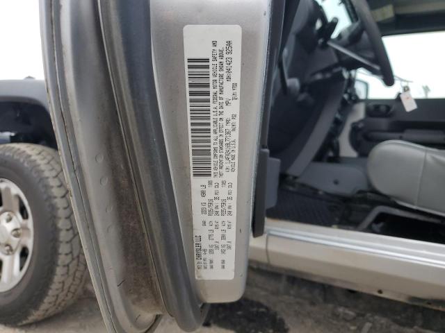 1J4FA24119L771367 - 2009 JEEP WRANGLER X SILVER photo 13