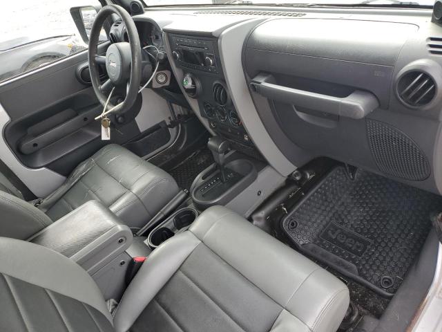 1J4FA24119L771367 - 2009 JEEP WRANGLER X SILVER photo 8