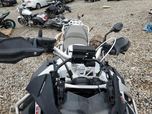 WB10A1202HZ897651 - 2017 BMW R1200 GS ADVENTURE ორფეროვანი ფოტო 5