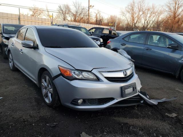 19VDE1F52FE002806 - 2015 ACURA ILX 20 PREMIUM SILVER photo 4