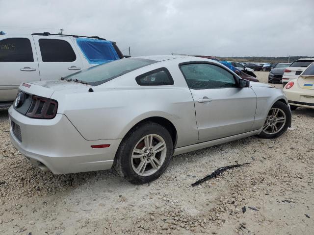 1ZVBP8AM4E5237909 - 2014 FORD MUSTANG SILVER photo 3