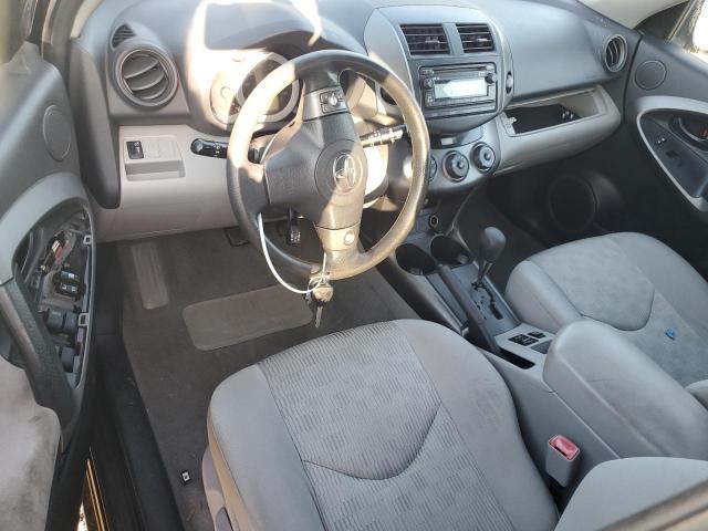 2T3BF4DV5CW209559 - 2012 TOYOTA RAV4 Schwarz Foto 8