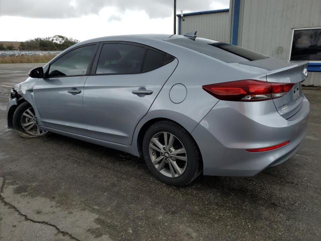 5NPD84LF9HH138703 - 2017 HYUNDAI ELANTRA SE SILVER photo 2