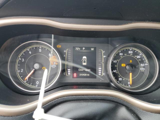 1C4PJMCB4HW664861 - 2017 JEEP CHEROKEE LATITUDE 黑色 照片 9