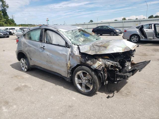 3CZRU6H32KG711866 - 2019 HONDA HR-V LX SILVER photo 4