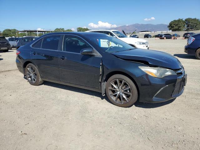 4T1BF1FKXHU342092 - 2017 TOYOTA CAMRY LE 蓝色 照片 4