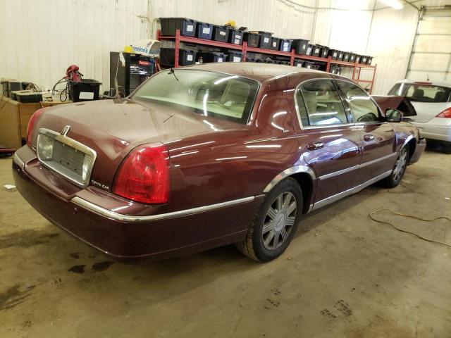 1LNHM83W13Y635445 - 2003 LINCOLN TOWNCAR CARTIER RED photo 3