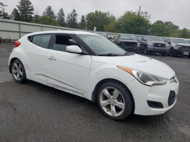 KMHTC6AD6DU180586 - 2013 HYUNDAI VELOSTER Ақ фото 4