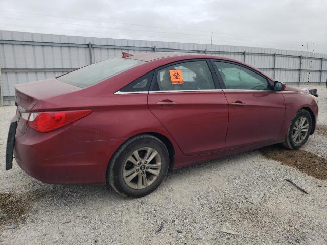 5NPEB4AC6DH780854 - 2013 HYUNDAI SONATA GLS RED photo 3