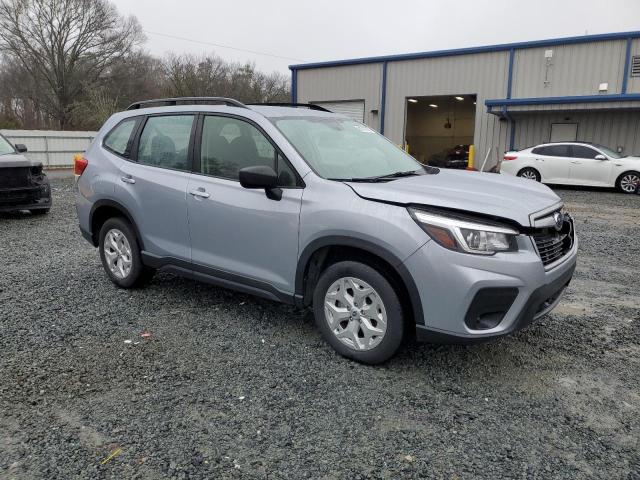 JF2SKACC8KH535419 - 2019 SUBARU FORESTER SILVER photo 4