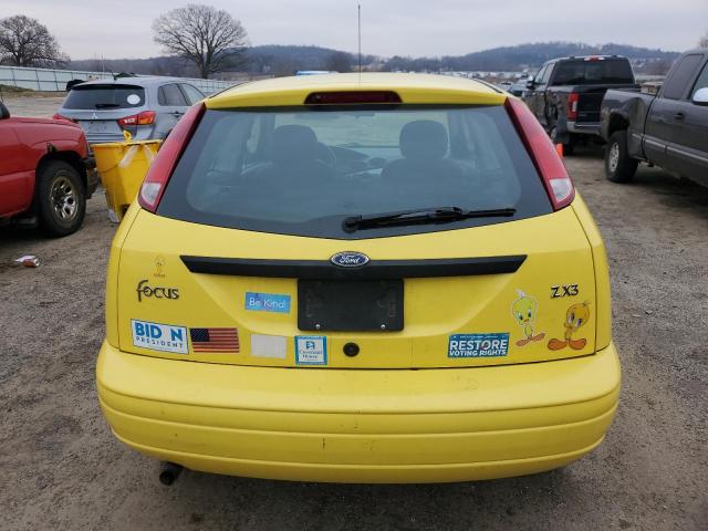 3FAFP31304R107349 - 2004 FORD FOCUS ZX3 YELLOW photo 6