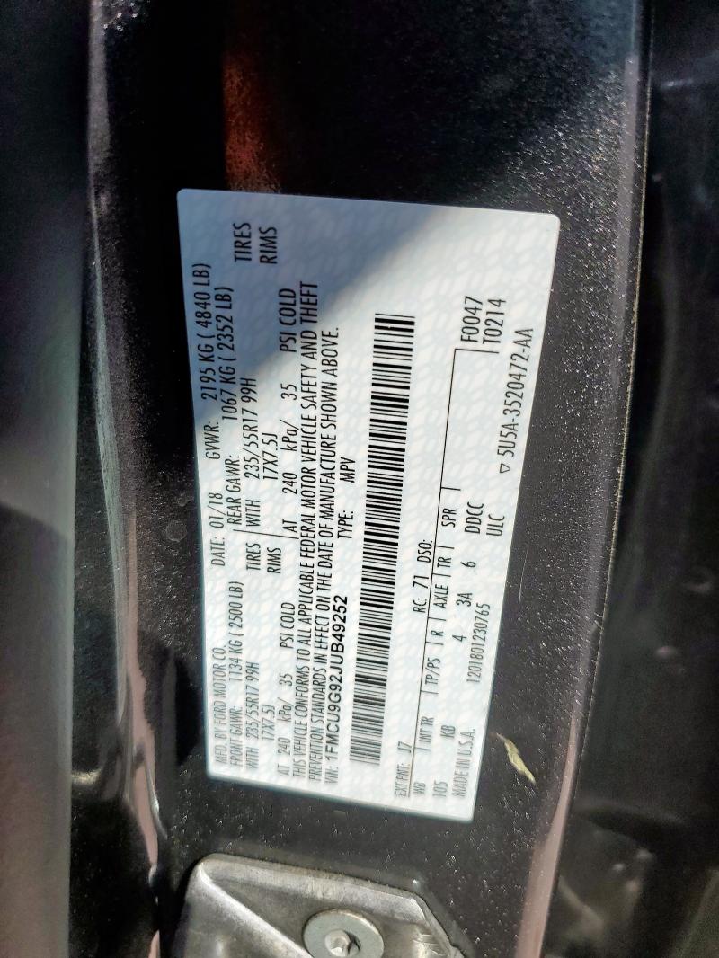 1FMCU9G92JUB49252 - 2018 FORD ESCAPE SE ნაცრისფერი ფოტო 12