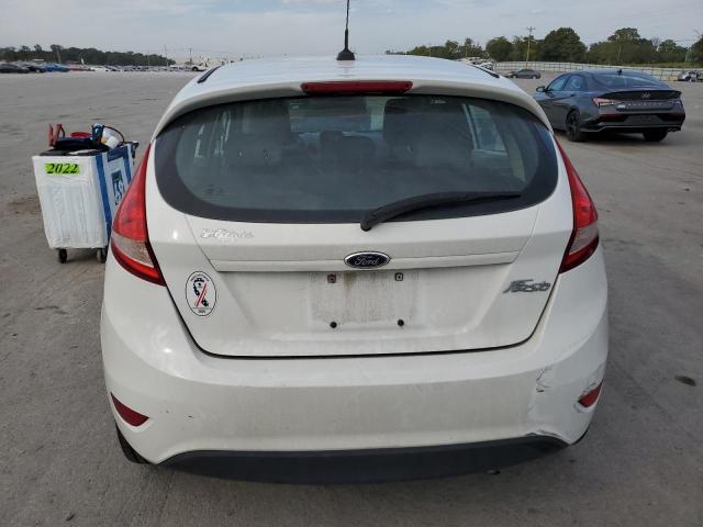 3FADP4TJ4DM215222 - 2013 FORD FIESTA S WHITE photo 6