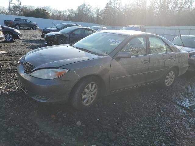4T1BE30K12U575776 - 2002 TOYOTA CAMRY LE SILVER photo 1
