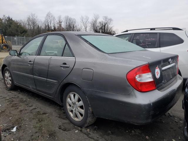 4T1BE30K12U575776 - 2002 TOYOTA CAMRY LE SILVER photo 2