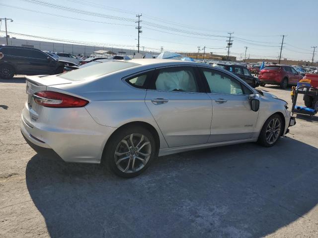 3FA6P0RUXKR105228 - 2019 FORD FUSION TITANIUM Gümüş foto 3