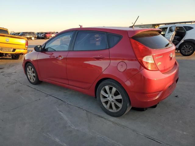 KMHCU5AEXCU043441 - 2012 HYUNDAI ACCENT GLS RED photo 2