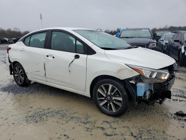 3N1CN8EV3ML869219 - 2021 NISSAN VERSA SV WHITE photo 4