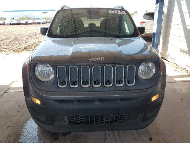 ZACCJAAB5HPE49132 - 2017 JEEP RENEGADE SPORT ნაცრისფერი ფოტო 5