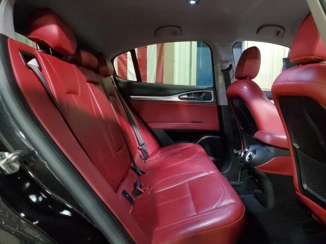 ZASFAKPN0J7B82996 - 2018 ALFA ROMEO STELVIO SPORT Schwarz Foto 11