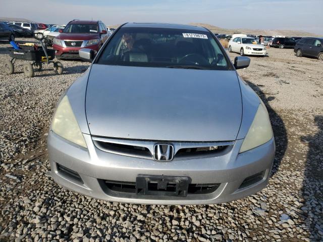 1HGCM56766A058797 - 2006 HONDA ACCORD EX SILVER photo 5