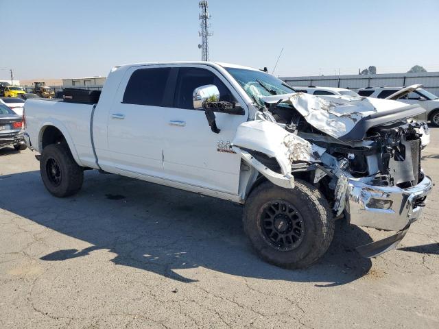 3C6UR5NL2JG240498 - 2018 RAM 2500 LARAMIE თეთრი ფოტო 4