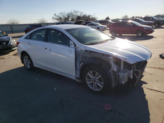 5NPEB4ACXDH782588 - 2013 HYUNDAI SONATA GLS WHITE photo 4