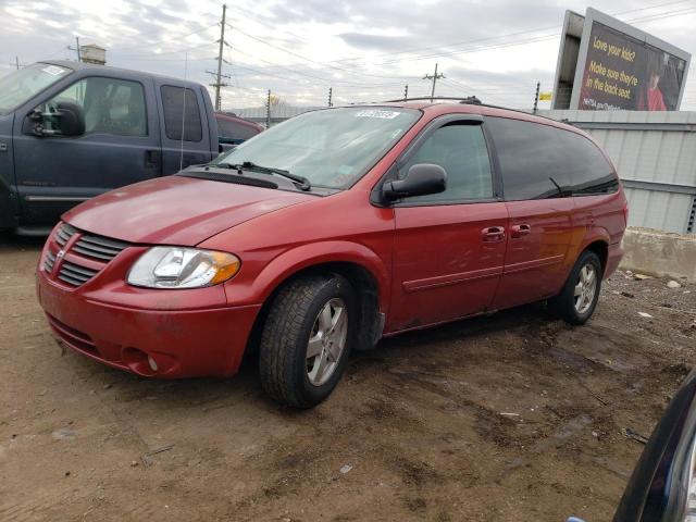 2D4GP44L26R625703 - 2006 DODGE CARAVAN SXT RED photo 1