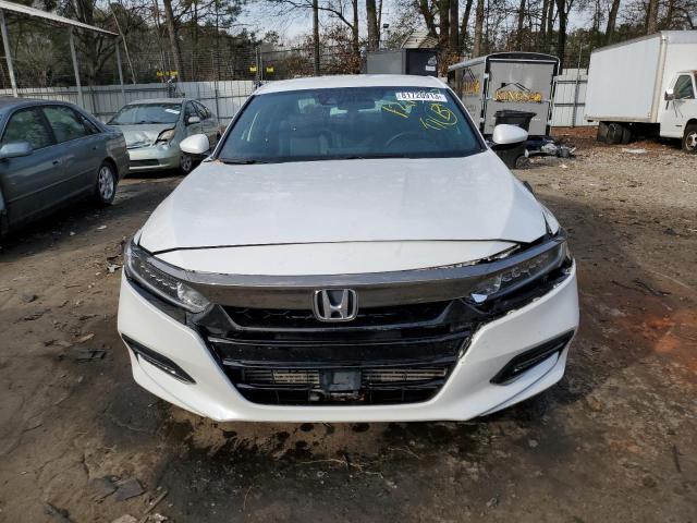 1HGCV1F37KA121337 - 2019 HONDA ACCORD SPORT WHITE photo 5