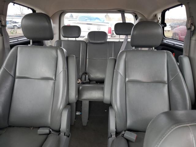 2V4RW3D14AR395436 - 2010 VOLKSWAGEN ROUTAN SE SILVER photo 10