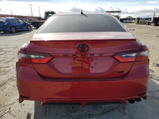 4T1G11AK7RU220304 - 2024 TOYOTA CAMRY SE NIGHT SHADE RED photo 6