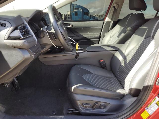 4T1G11AK7RU220304 - 2024 TOYOTA CAMRY SE NIGHT SHADE RED photo 7