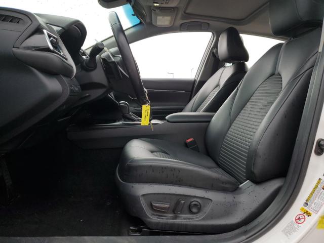 4T1B11HK0JU104771 - 2018 TOYOTA CAMRY L თეთრი ფოტო 7