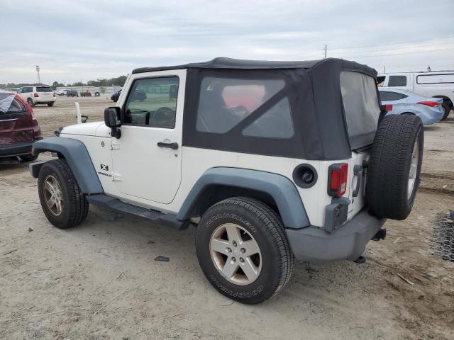 1J4FA24199L723003 - 2009 JEEP WRANGLER X WHITE photo 2